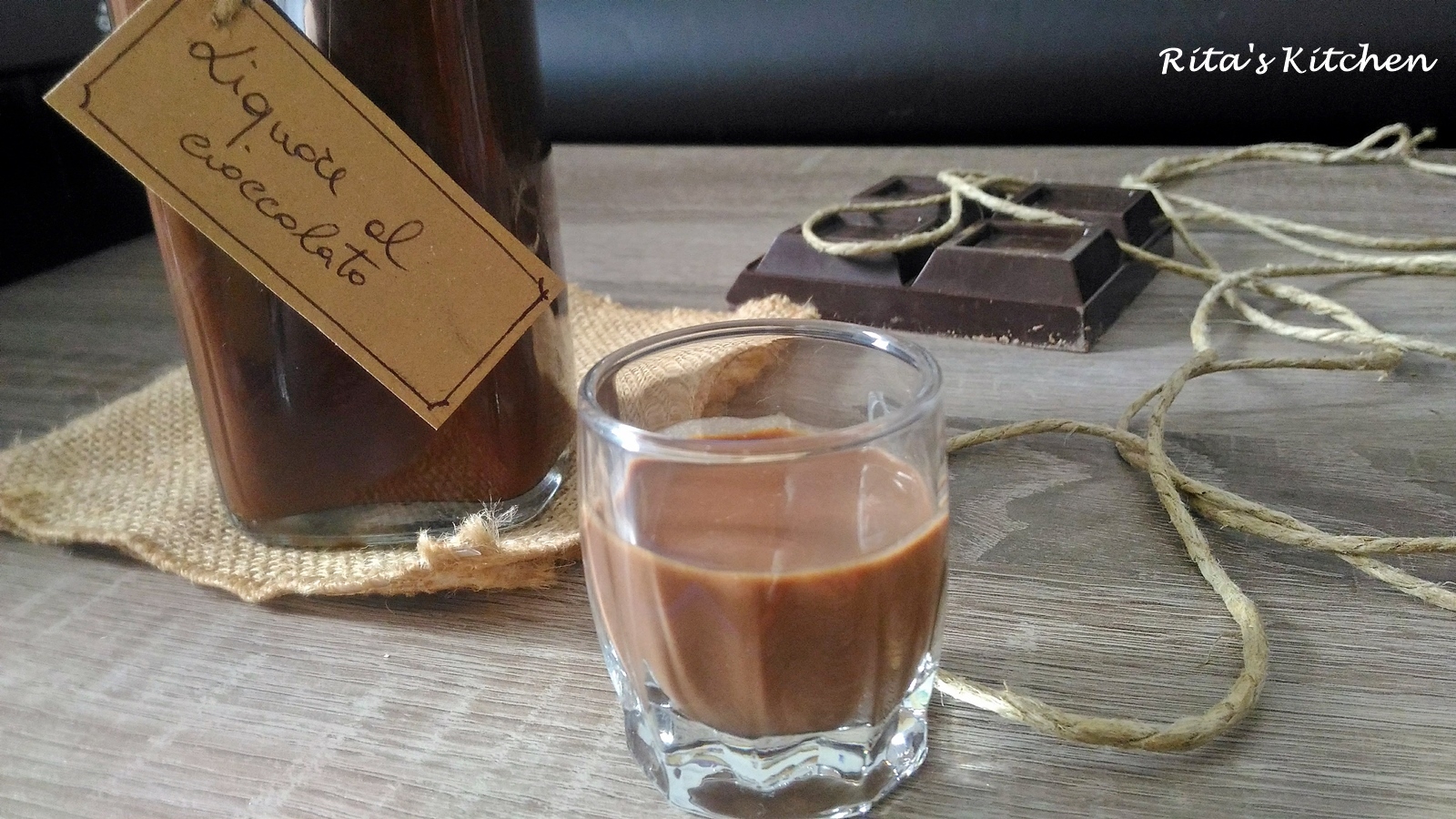 Ricetta liquore al cioccolato | Ricettario Tipico