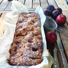 Plumcake con prugne, noci e cannella