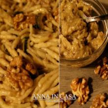 Trofie con pesto di noci e pinoli