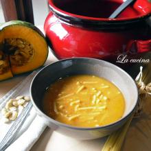 Minestra di fave secche e zucca / Broad beans and pumpkin soup