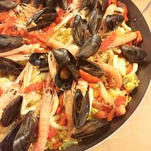 Paella catalana