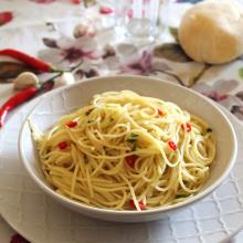 Spaghetti aglio, olio e peperoncino