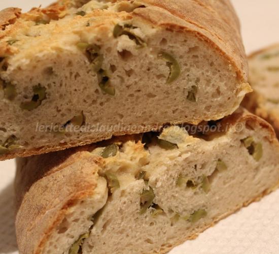 Pan ciabatta rustica alle olive verdi